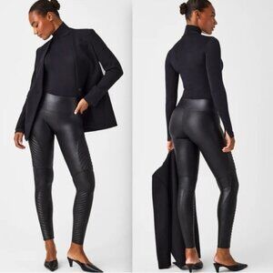 Spanx Faux Leather Moto Leggings in very black size small slimming shaping